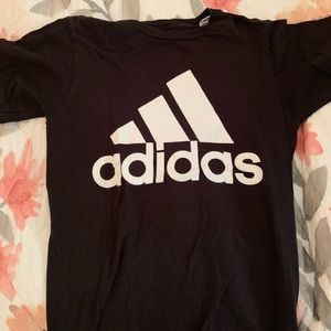 Adidas T-shirt